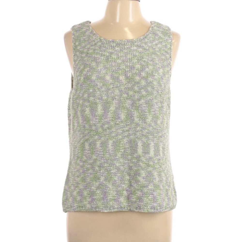 First Issue by Liz Claiborne | Sleeveless Scoop Vintage